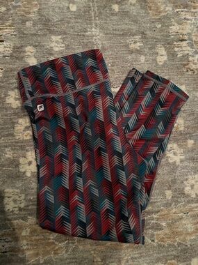 Fabletics Chevron Print Cropped Leggings in Teal, Red, Black and Grey